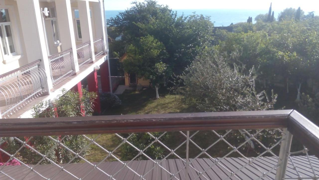 Бестужевский Дворик Gagry Exterior photo