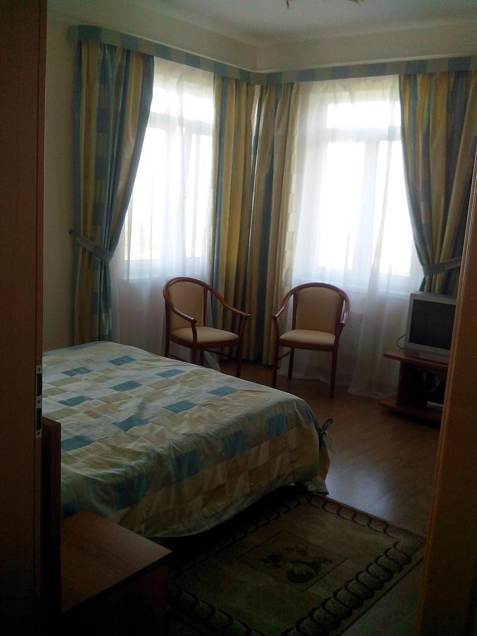 Бестужевский Дворик Gagry Exterior photo